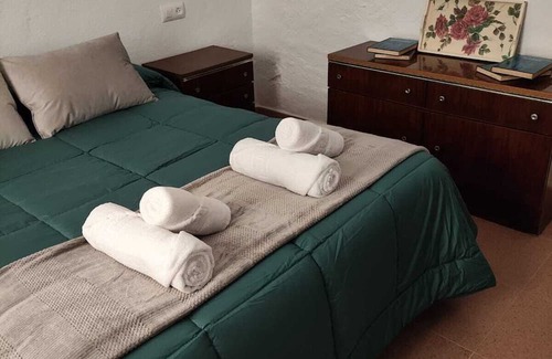 Alcaudete Casa | Holiday Home 'Villa Cuartelillos' with Mountain View, Private Pool and Wi-Fi