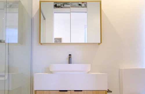 Coldstream Casa | Off-grid Smart Home located on a trailblazing regenerative farm