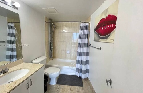 Edgewater Apartamento | 56 Floor 2 bed/2 bath PENTHOUSE Biscayne Bay City Million Dollar View Free pking