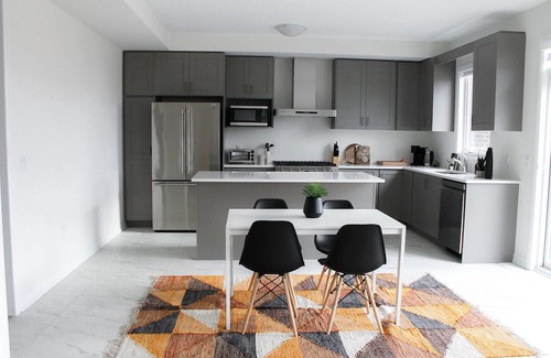 Cambridge Casa | Cozy new home in historic West Galt!