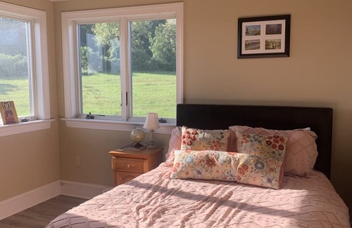 Huntingdon Casa | Secluded Stone Chateau in the Heart of the Appalachian Mountains