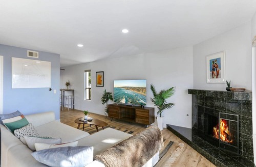 Bay Ho Condominio | Sunny 2BR! 10Mins to Beach w/ Ocean View+BBQ+Pool!