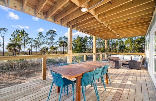 Port St. Joe Casa | Summer Stays Available! Escape to the Cape! Enjoy the Bay and Gulf!