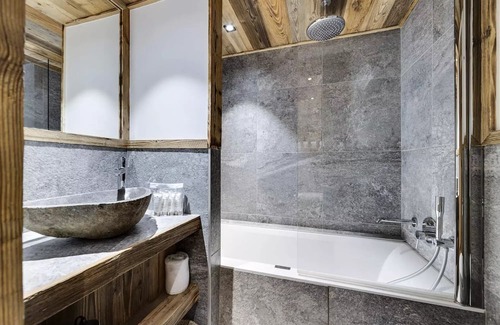 Le Fornet Apartamento | Residence Les Rives De L Isere - 4 Rooms for 6 People