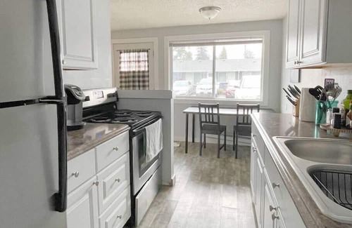 Lakewood Apartamento | Charming Updated Apartment #3