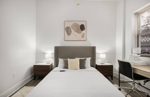 Bay Ridge Casa | Brooklyn Gem: Stunning Bay Ridge Residence