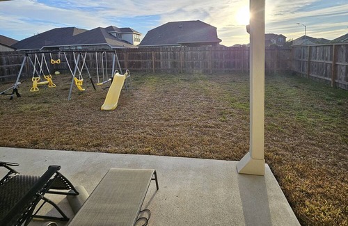 Iowa Colony Casa | A place of rest, spacious and comfortable