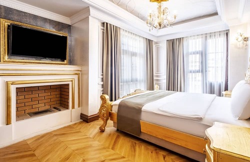 Beylerbeyi Villa | Magnificent Historic Mansion in Beylerbeyi