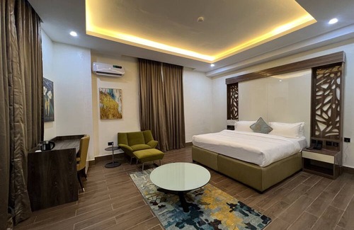 Enugwu Ukwu Hotel | GRAND SWISS HOTEL