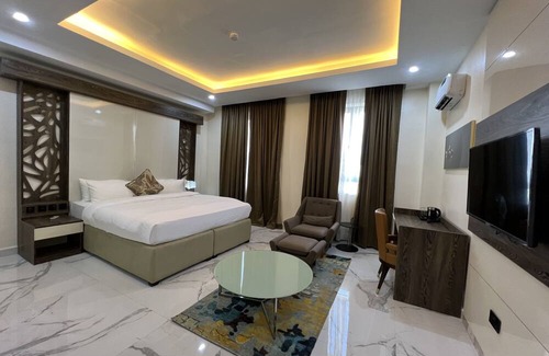 Enugwu Ukwu Hotel | GRAND SWISS HOTEL