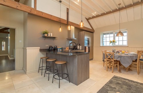 Garndolbenmaen Cabaña | Eiddior - a self catering cottage that sleeps 7 guests in 4 bedrooms