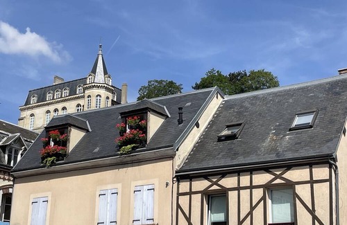Dreux Apartamento | Dreux #3 - Comfortable studio on main and pedestrian street