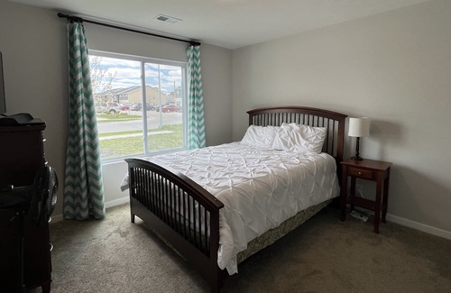 Fremont Casa | 2 bed, 1 office near Splash Station, Lakes, and Midland University