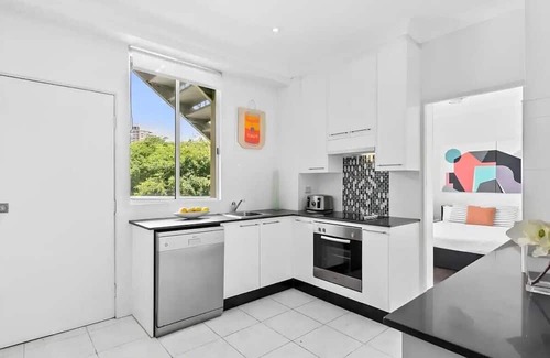 Bondi Beach Apartamento | Stylish Bondi Beachfront Apt with Ocean Views
