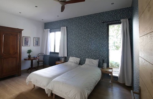 La Ferte-Saint-Aubin Cama Y Desayuno | Guestroom La Ferté-Saint-Aubin, studio flat, 2 persons