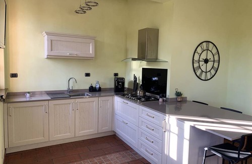 Vernasca Apartamento | Large spacious pet-friendly apartment in the heart of the countryside.