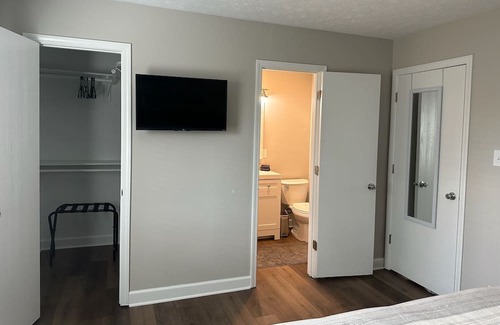 Westfield Casa | 4BR/2bath