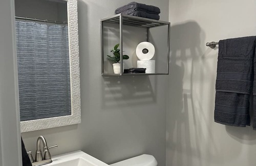 Westfield Casa | 4BR/2bath