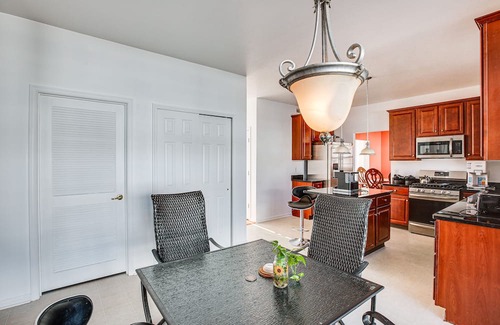 Egg Harbor Township Casa | Egg Harbor Township Home: 11 Mi to Boardwalks!