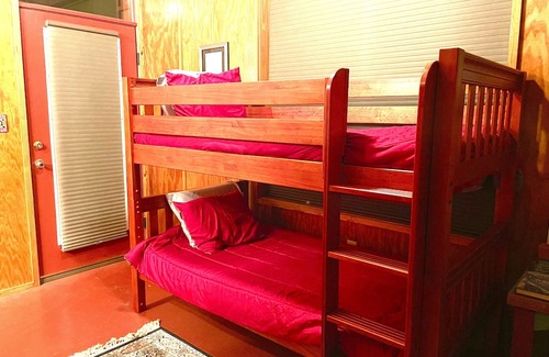Mineral Wells Apartamento | Glamping in the Sky: Sleep in a Fire Lookout Tower. Best Views in North Texas.