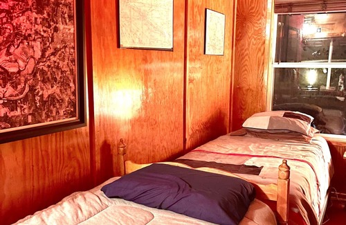 Mineral Wells Apartamento | Glamping in the Sky: Sleep in a Fire Lookout Tower. Best Views in North Texas.