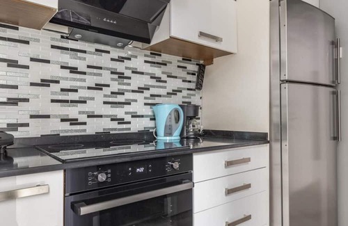 Nisantasi Apartamento | Bohemian Flat in Nisantasi with Central Location