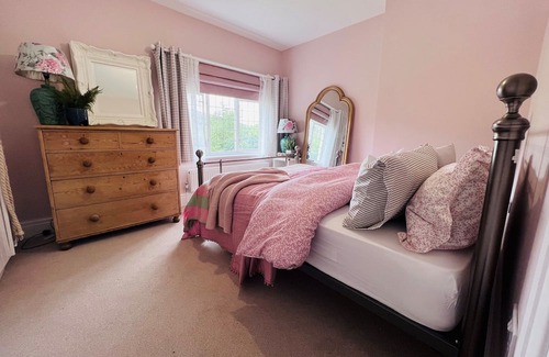 Pontsticill Casa | Idyllic Location | Great for Groups