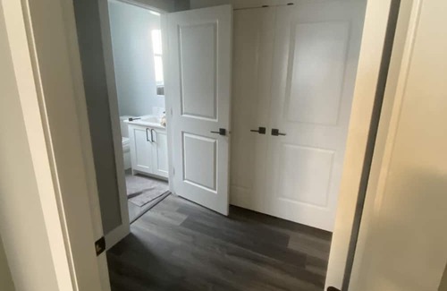 Prince George Casa | Large, safe, clean and friendly new room and full bathroom