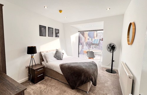 Liverpool City Centre Apartamento | 1.2km from the city centre! & Liverpool John Lennon Airport, 14 km away.