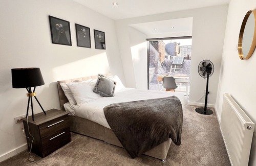 Liverpool City Centre Apartamento | 1.2km from the city centre! & Liverpool John Lennon Airport, 14 km away.