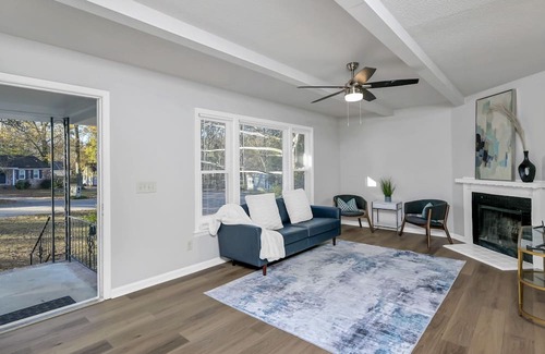 Irmo Casa | 3 bedroom, two bath jam in a quiet cul-de-sac.