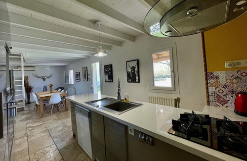 Arles Casa | Magnifique Gîte 10 Couchages au Cœur de la Camargue