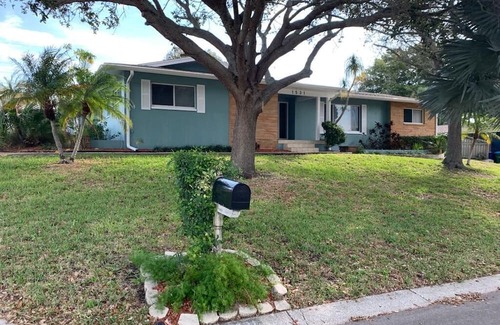 Harbor Hills Casa | Beautiful 3bd 2 bath w/ covered pool