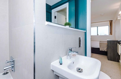 Castlefield Condominio | Flat Near Old Trafford Weekly & Monthly Discounts!