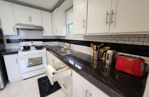 Mangilao Casa | Beautiful Oceanfront House with 2bed+1bath