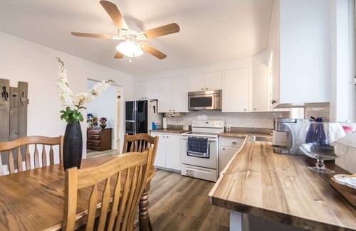 Shefford Casa | Mont Bromont Ski Resort 3 Beds Detached House