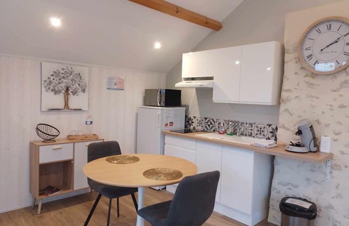 Courgains Casa | La Suite Bucolique Avec SPA Privatif, Idéal Pour une Pause Détente