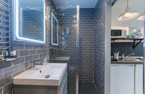 Atocha Apartamento | -***Studio City Centre-Atocha-Delicias-WiFi,A/C***