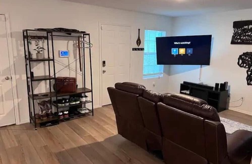 Clear Lake Casa | Your Home in DFW
