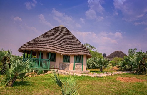 Pakwach Otro | Tilenga Safari Lodge