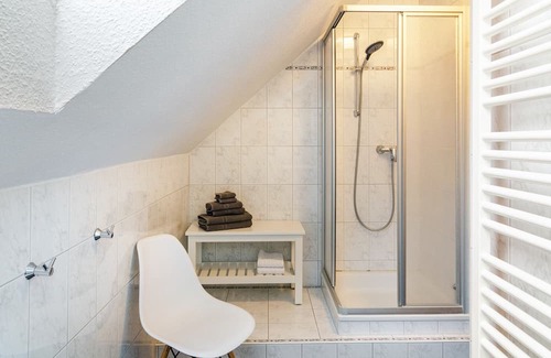 Rustersiel Apartamento | Apartment 'Ferienwohnung Kornspeicher 70qm' with Wi-Fi