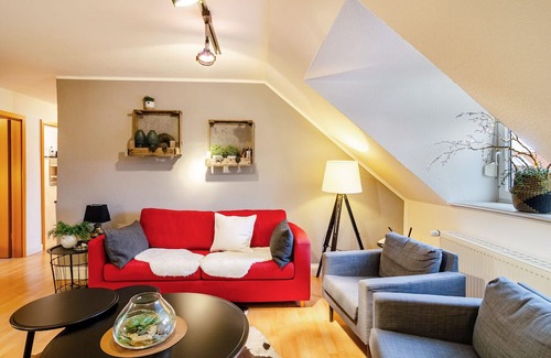 Rustersiel Apartamento | Apartment 'Ferienwohnung Kornspeicher 80qm' with Wi-Fi