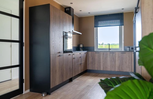 Leons Casa | 20-person group home in the heart of Friesland