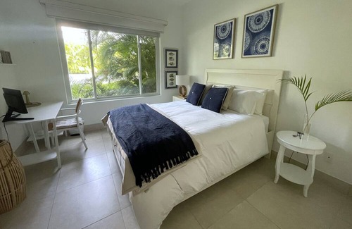 Playa Blanca Condominio | Laguna Retreat w/ Private Pool - Minutes to Beach - King Bed - Sleeps 9