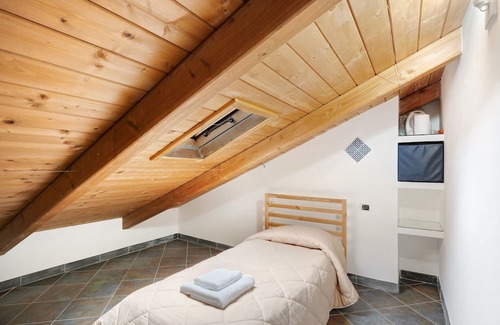 Fisciano Apartamento | Apartment 'Parco San Lorenzo 3' with Balcony