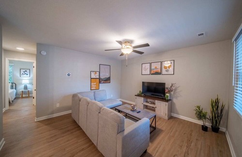East Ocean View Apartamento | OV 15th Bay - Solis Suite