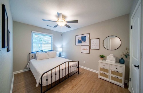 East Ocean View Apartamento | OV 15th Bay - Solis Suite