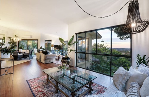 Highland Park Casa | Amazing Views Gold Coast Retreat Spectacular views privacy and luxury
