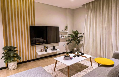Oula Apartamento | Luxury apt w/pool table
