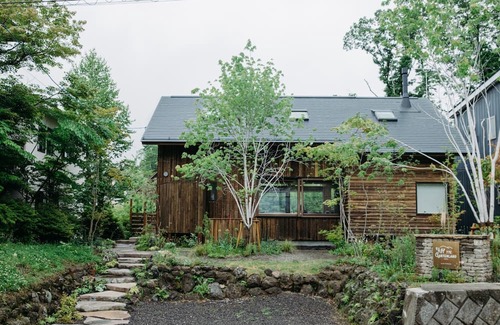 Kitasaku-gun Casa | Karuizawa detached house type villa / Kitasakugun Nagano